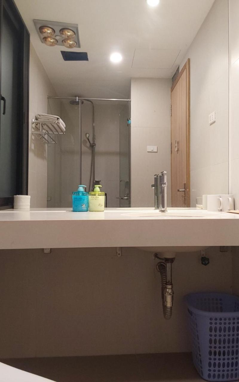 Appartement Quiet Hoang Quoc Viet & *