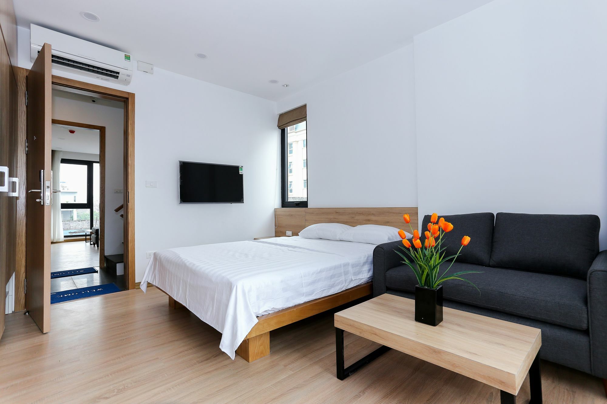 Quiet Hoang Quoc Viet & Appartement