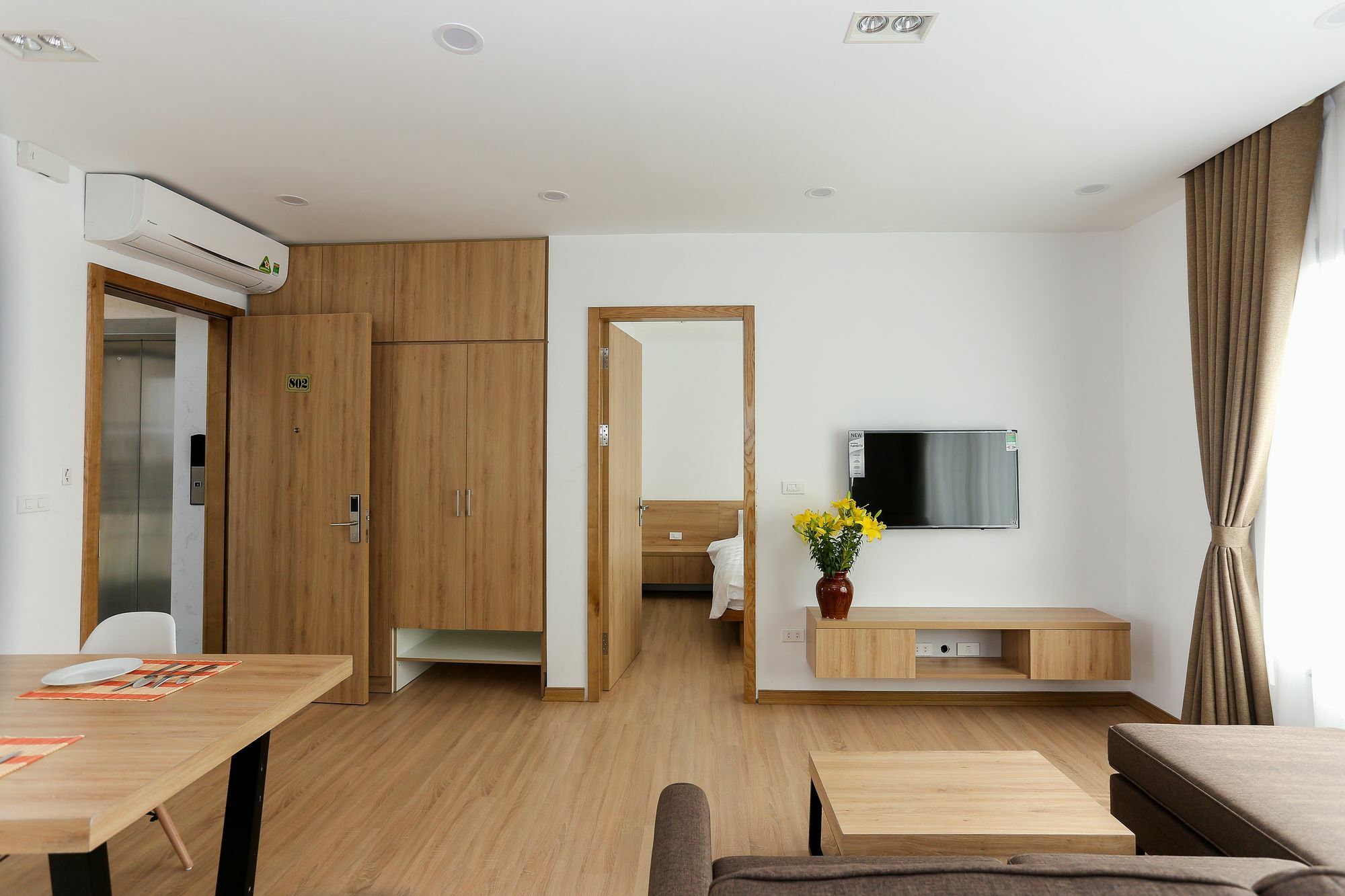 Appartement Quiet Hoang Quoc Viet & *